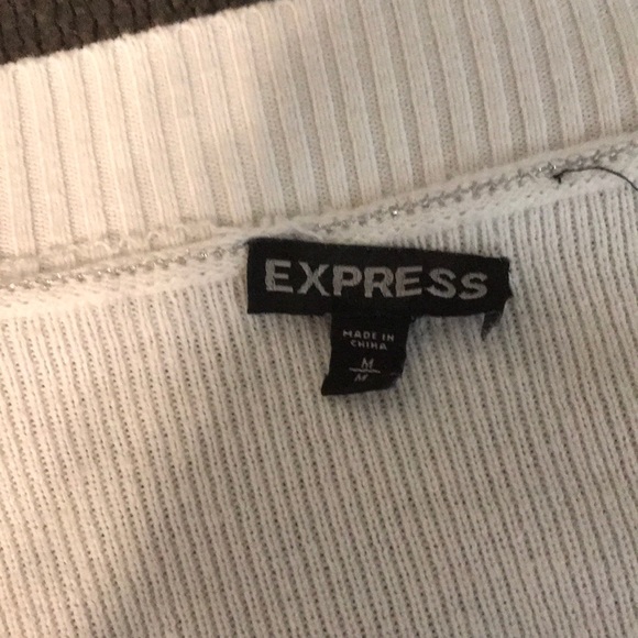 Express Sweater - Picture 3 of 3